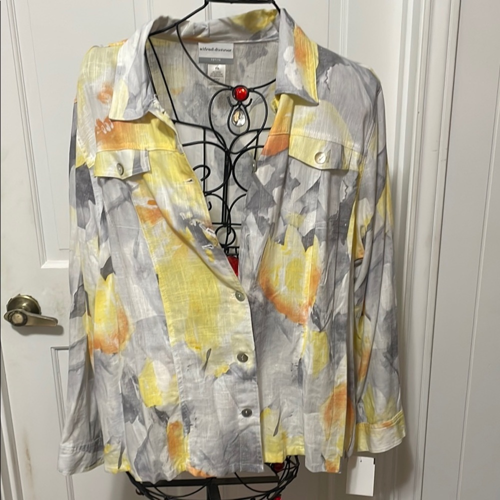 🌞🌞🌞BOGOHO🌞🌞🌞Alfred Dunner Yellow and Gray Long Sleeve Button Down Shirt